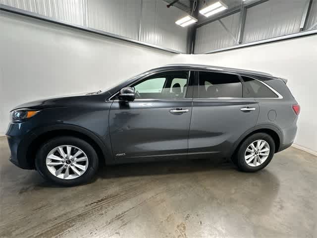 2019 Kia Sorento LX 2