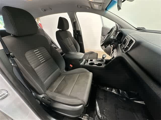 Thumbnail: 2018 Kia Sportage - 19