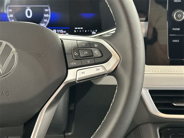 Thumbnail: 2025 Volkswagen Taos - 9