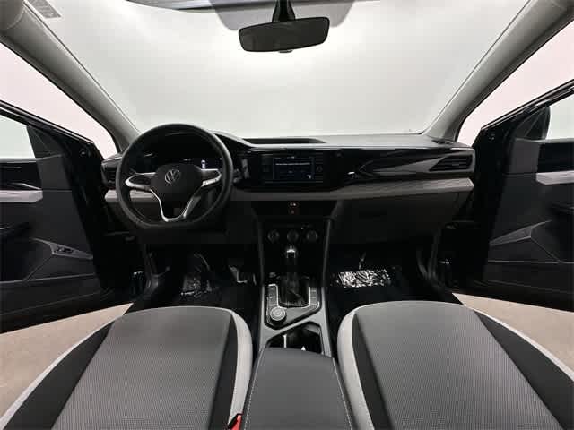 Thumbnail: 2023 Volkswagen Taos - 20