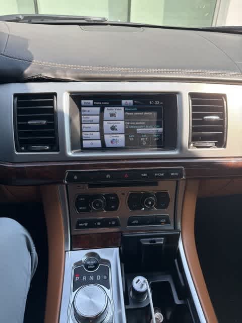 Thumbnail: 2013 Jaguar XF - 20
