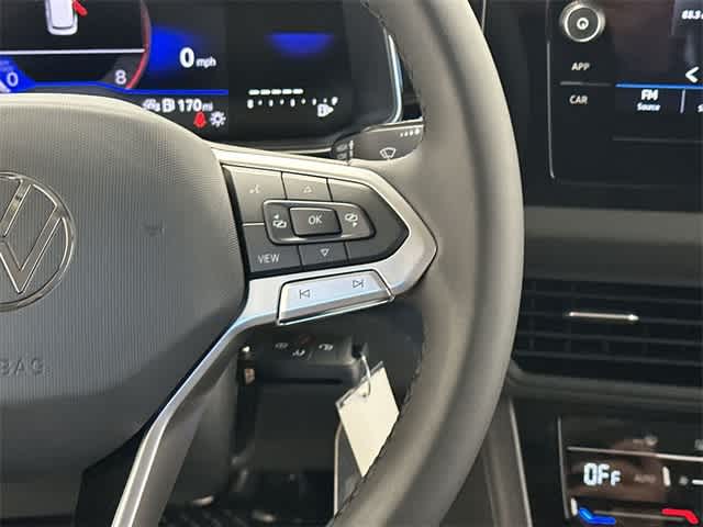 Thumbnail: 2026 Volkswagen Jetta - 9