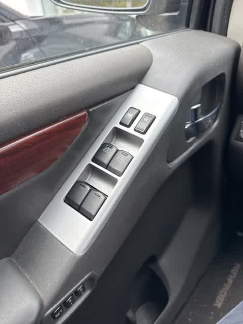 Thumbnail: 2012 Nissan Pathfinder - 19