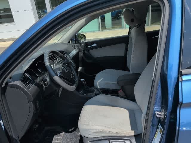 2019 Volkswagen Tiguan S 13