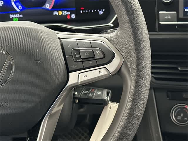 Thumbnail: 2023 Volkswagen Jetta - 10