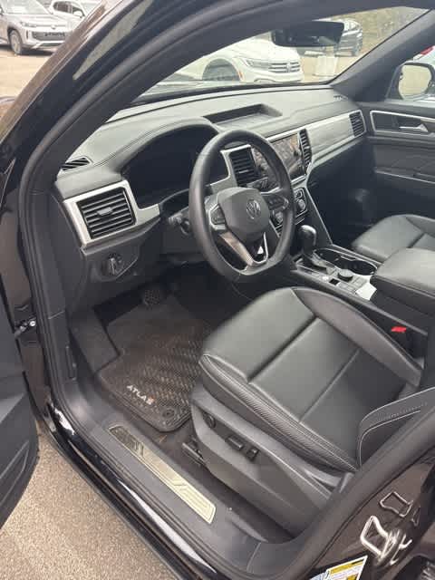 Thumbnail: 2022 Volkswagen Atlas - 11