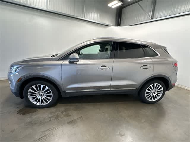 Thumbnail: 2017 Lincoln MKC - 2