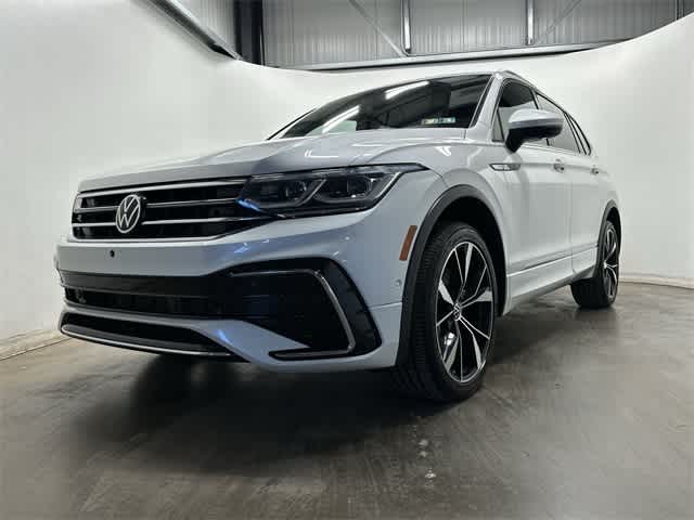 Thumbnail: 2022 Volkswagen Tiguan - 30