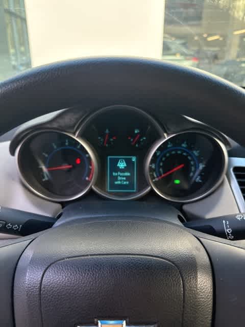 Thumbnail: 2011 Chevrolet Cruze - 14