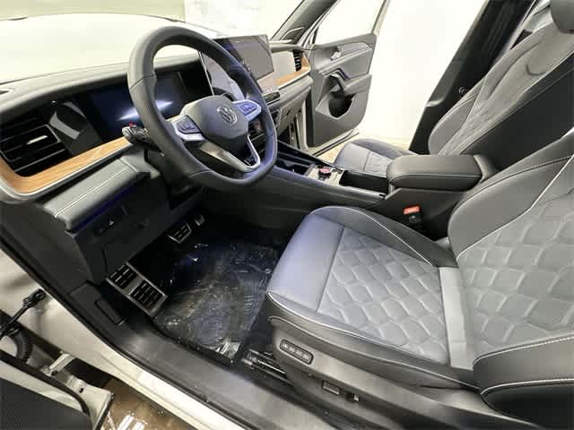 Thumbnail: 2026 Volkswagen Tiguan - 17