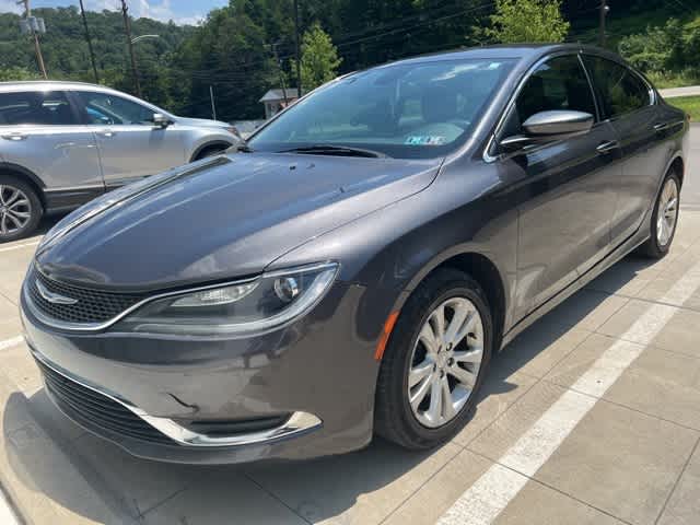 Thumbnail: 2015 Chrysler 200 - 1