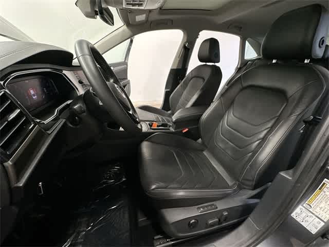 Thumbnail: 2021 Volkswagen Jetta - 19