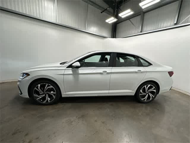 Thumbnail: 2026 Volkswagen Jetta - 2