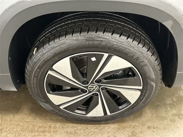 Thumbnail: 2025 Volkswagen Taos - 5