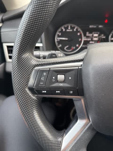 Thumbnail: 2022 Mitsubishi Outlander - 16