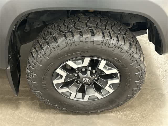 Thumbnail: 2021 Toyota Tacoma - 5