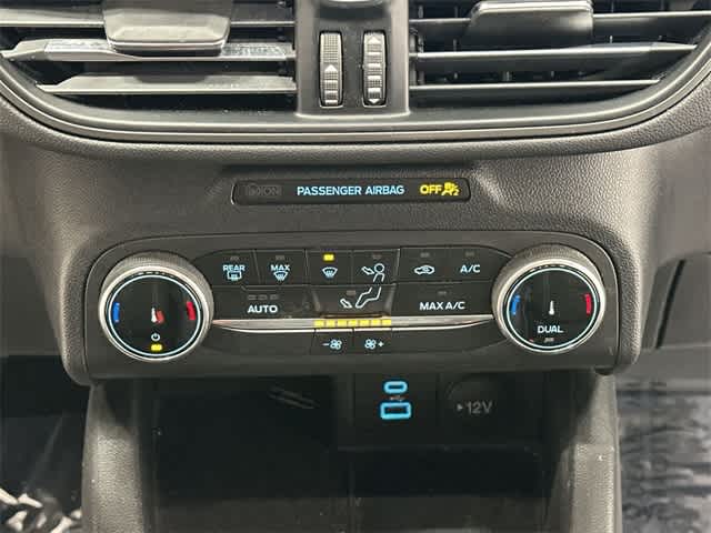 Thumbnail: 2023 Ford Escape - 13