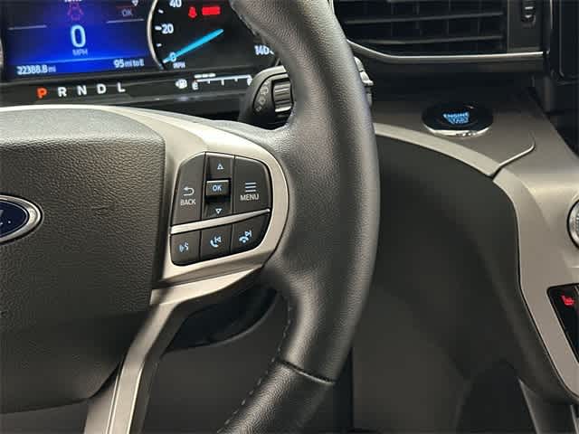 Thumbnail: 2022 Ford Explorer - 9