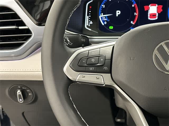 2025 Volkswagen Taos SEL 9