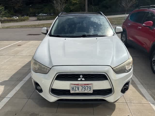 Thumbnail: 2015 Mitsubishi Outlander Sport - 2