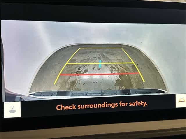 Thumbnail: 2024 Toyota Tacoma - 14