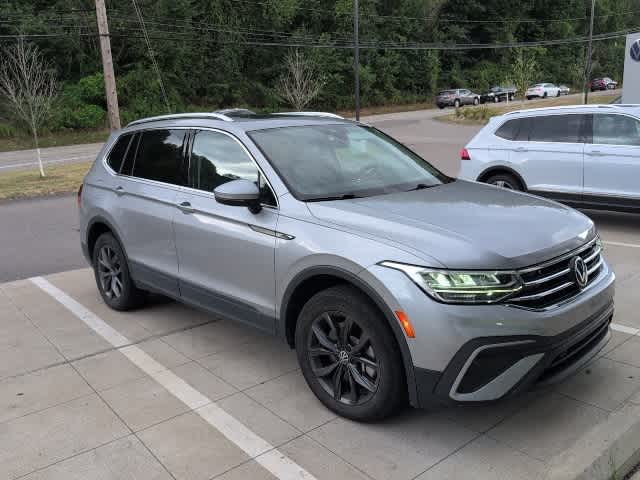Thumbnail: 2022 Volkswagen Tiguan - 6