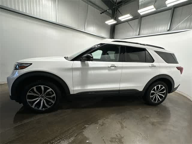 Thumbnail: 2020 Ford Explorer - 2