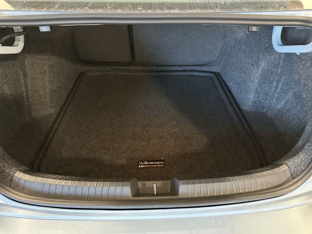 Thumbnail: 2026 Volkswagen Jetta - 24