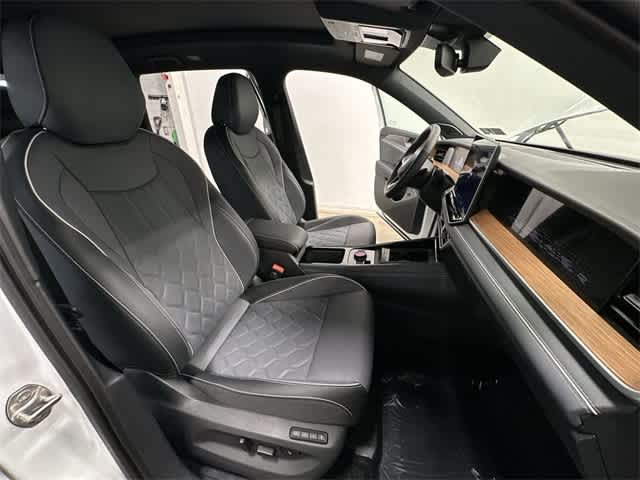 Thumbnail: 2026 Volkswagen Tiguan - 23