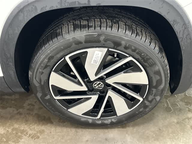 Thumbnail: 2026 Volkswagen Atlas - 5