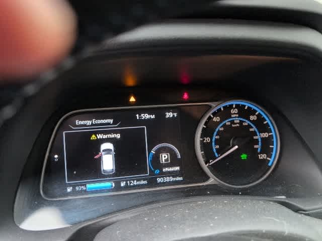 Thumbnail: 2018 Nissan Leaf - 13