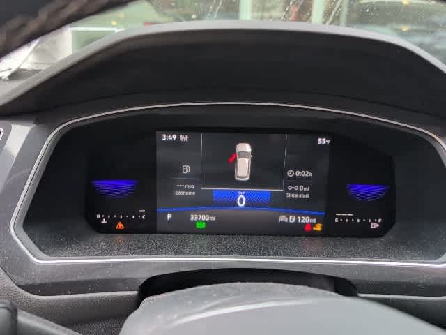 Thumbnail: 2023 Volkswagen Tiguan - 14