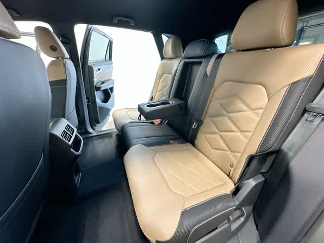 Thumbnail: 2026 Volkswagen Atlas - 17