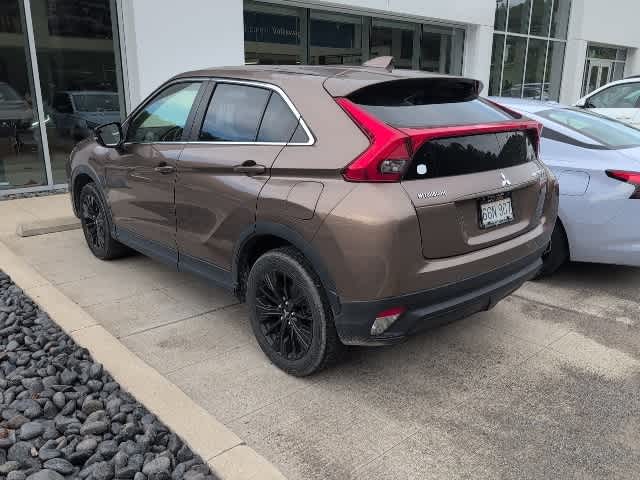 Thumbnail: 2018 Mitsubishi Eclipse Cross - 3