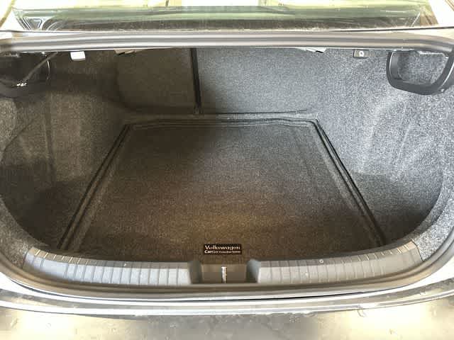 Thumbnail: 2026 Volkswagen Jetta - 24