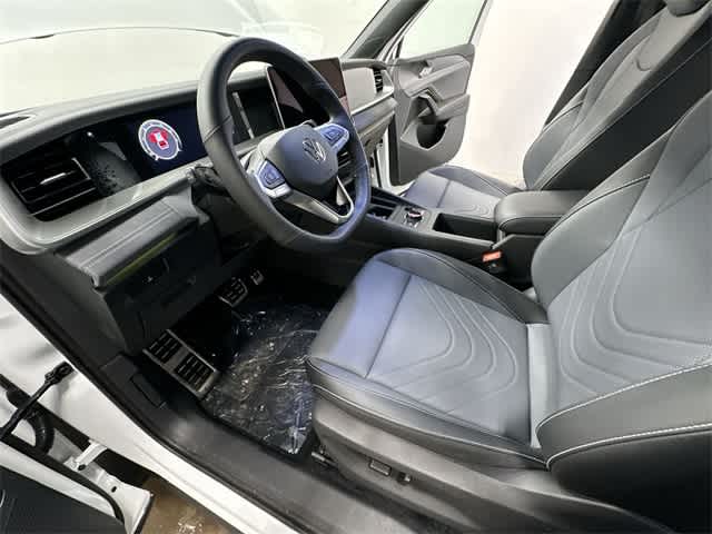 Thumbnail: 2026 Volkswagen Tiguan - 16