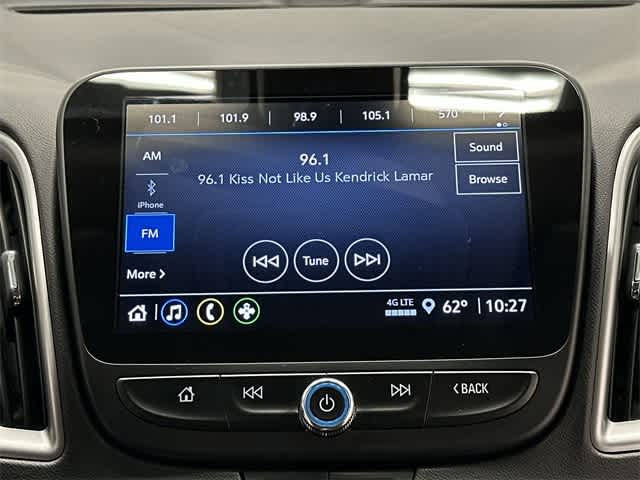 Thumbnail: 2022 Chevrolet Malibu - 11