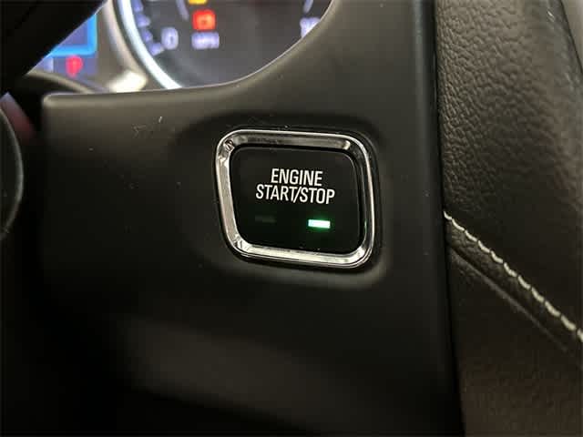 Thumbnail: 2023 GMC Acadia - 10