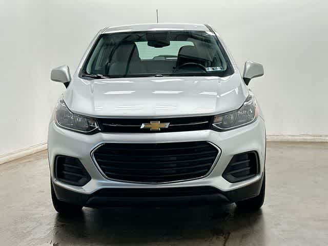 Thumbnail: 2017 Chevrolet Trax - 27