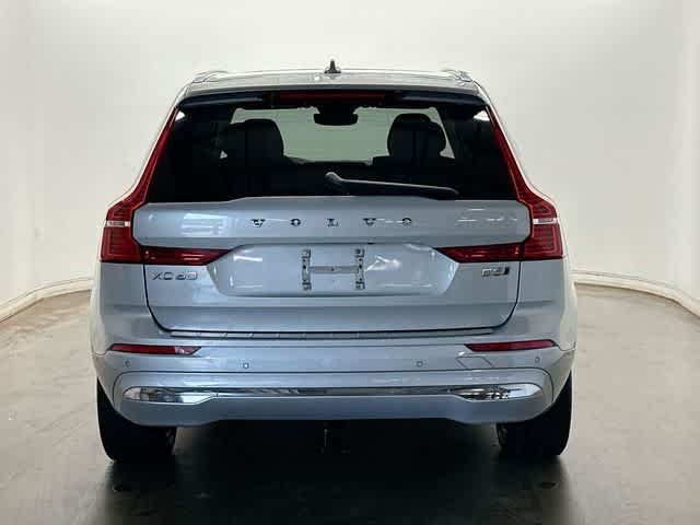 Thumbnail: 2023 Volvo XC60 - 4