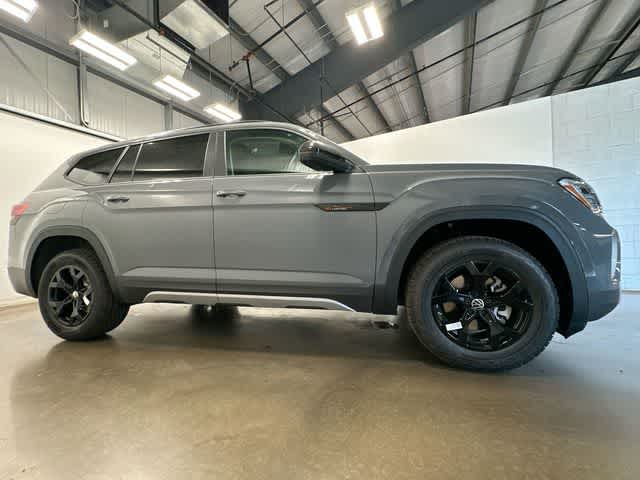 Thumbnail: 2026 Volkswagen Atlas - 3