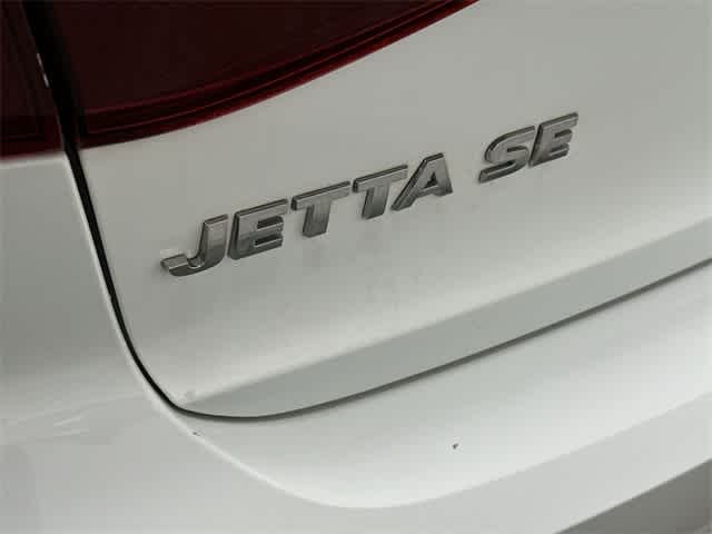 Thumbnail: 2017 Volkswagen Jetta - 28