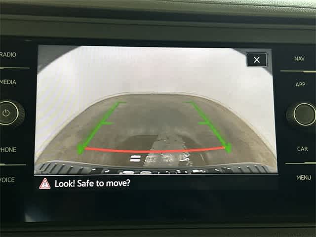 Thumbnail: 2021 Volkswagen Jetta - 15