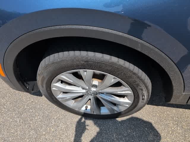 2019 Volkswagen Tiguan S 12