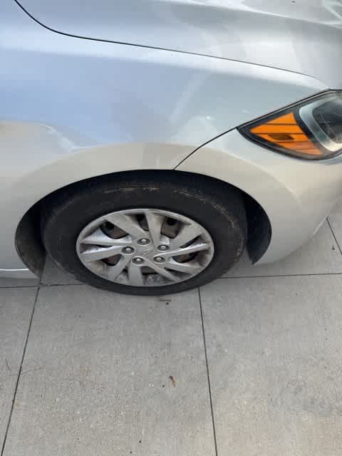 Thumbnail: 2018 Hyundai Elantra - 4