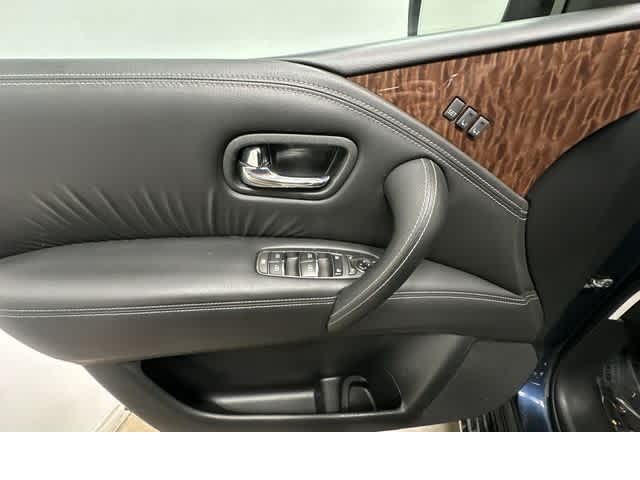 Thumbnail: 2017 Nissan Armada - 18