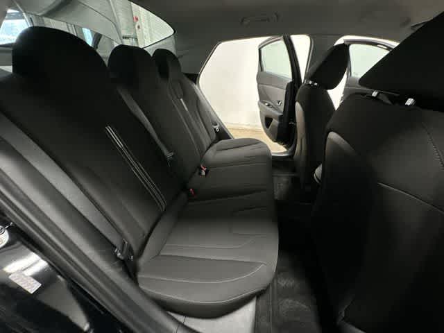 Thumbnail: 2023 Hyundai Elantra - 23