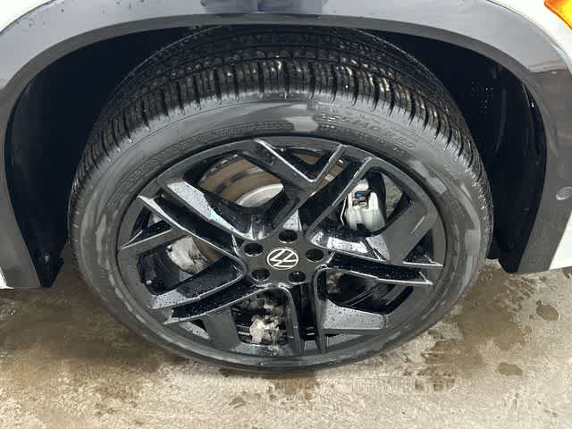 Thumbnail: 2026 Volkswagen Tiguan - 5