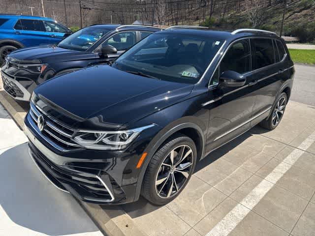 Thumbnail: 2022 Volkswagen Tiguan - 1