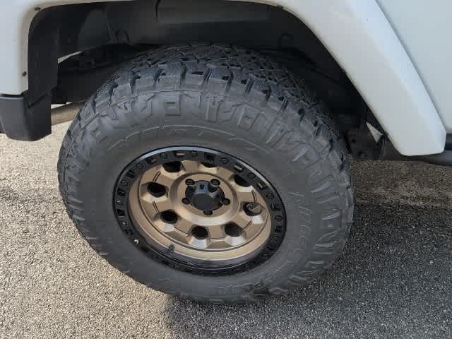 Thumbnail: 2018 Jeep Wrangler - 9